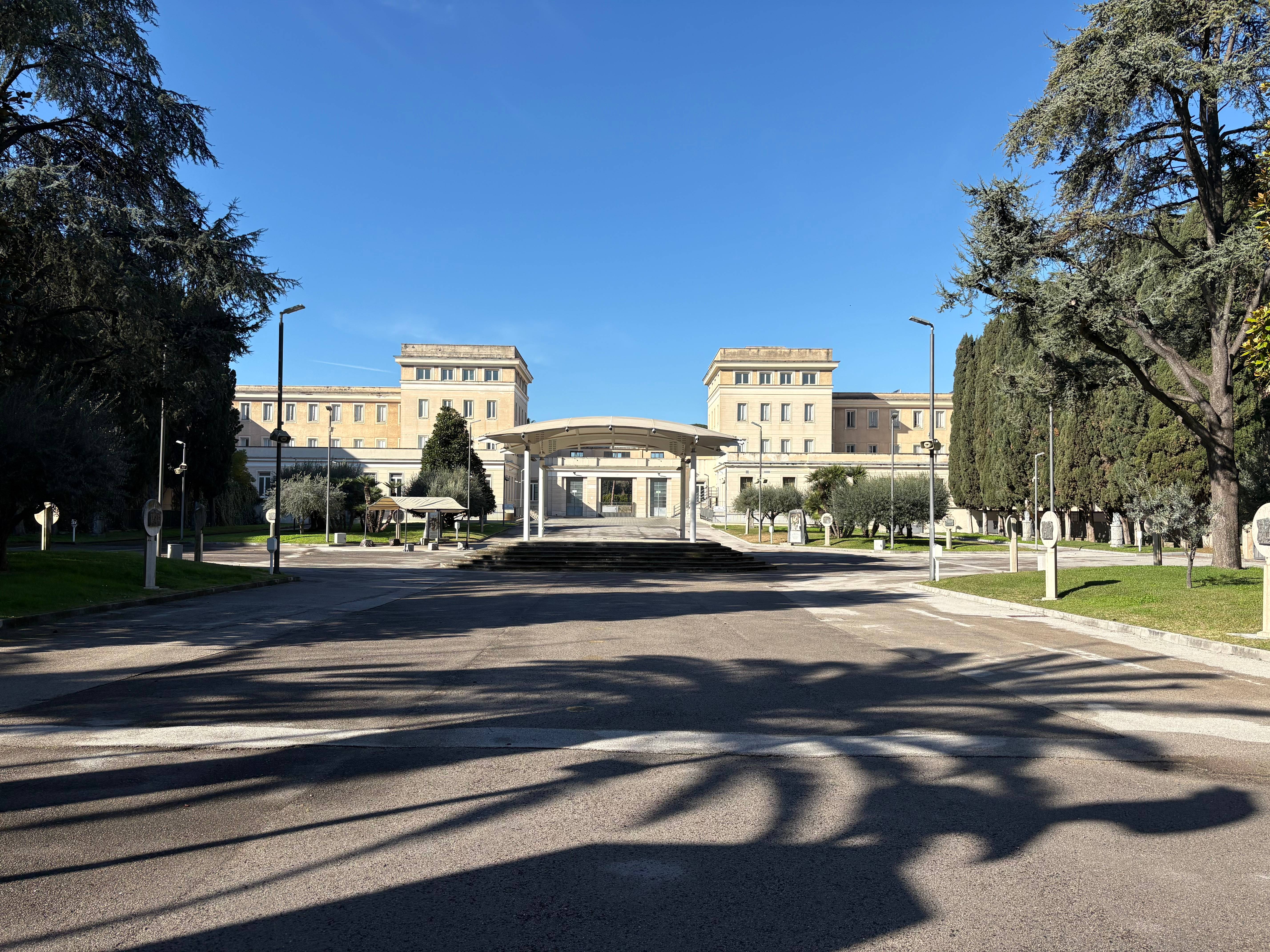 Pontificio Santuario della Beata Vergine del santo Rosario di Pompei - Media 2