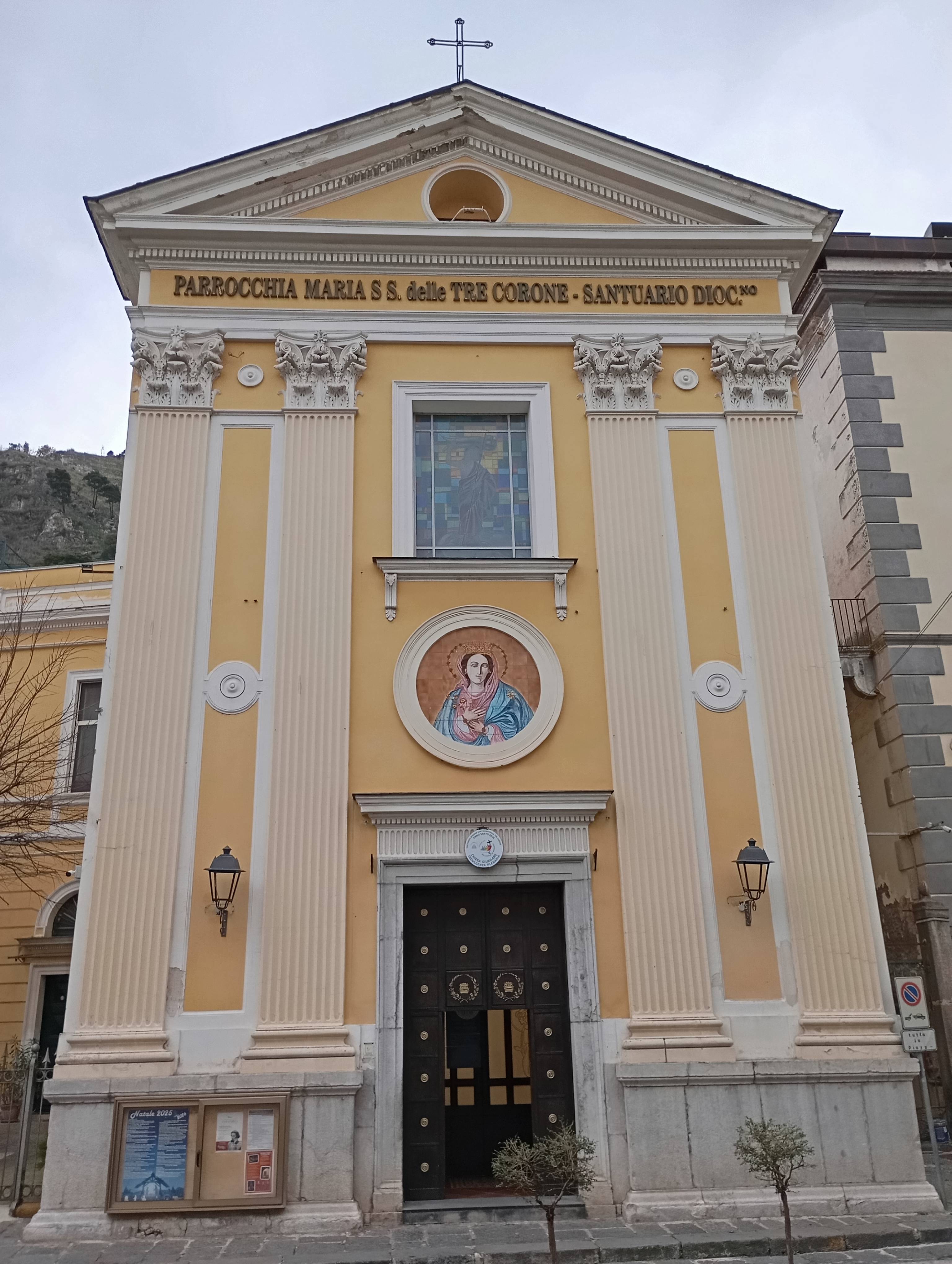 Santuario Maria Santissima delle Tre Corone - Media 3